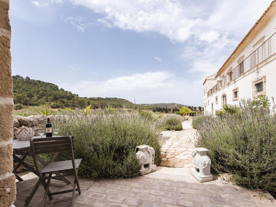 Hotel Bramasole Charming House Comiso Exterior foto